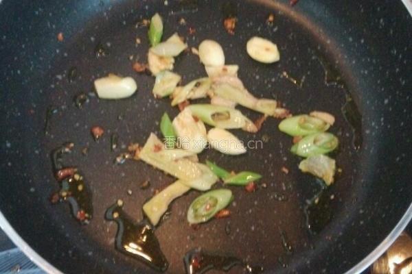 土豆炖牛肉的做法图解3