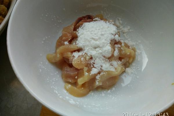 黑米卷饼-鸡丝豆芽馅的做法图解2