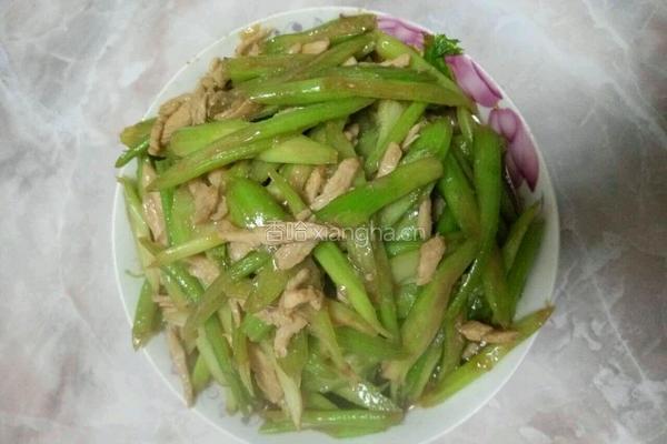 芹菜炒肉的做法图解3