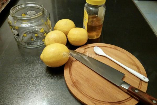 柠檬蜂蜜茶的做法图解1