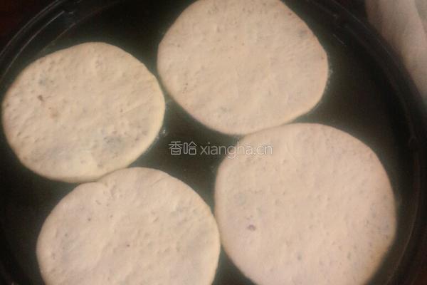 玉米面猪油梭饼的做法图解5