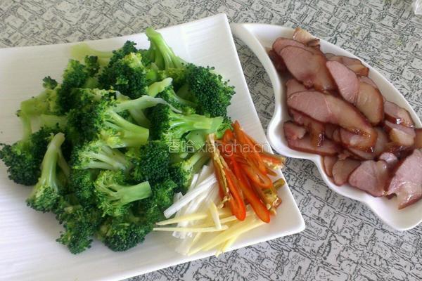 腊肉西兰花的做法图解2