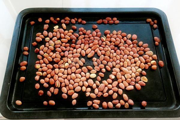 花生牛轧糖的做法图解1
