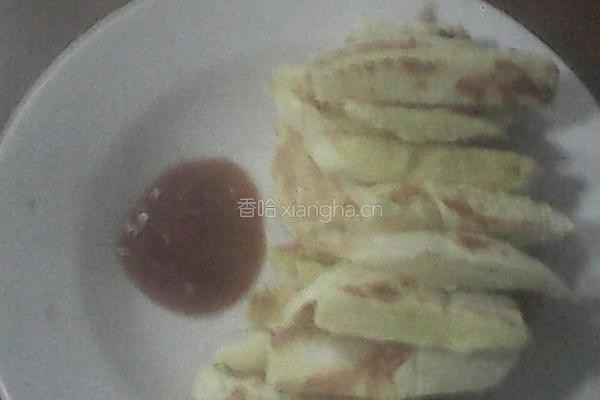 鸡蛋炸馒头条的做法图解3