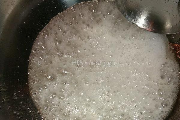 拔丝地瓜的做法图解3