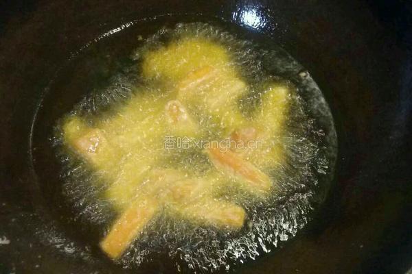 蛋黄焗南瓜的做法图解4