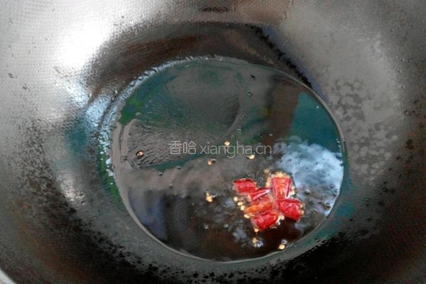 肉碎蒜香炒木耳的做法图解3