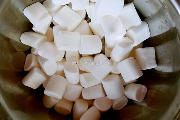蔓越莓牛轧乳的做法图解1