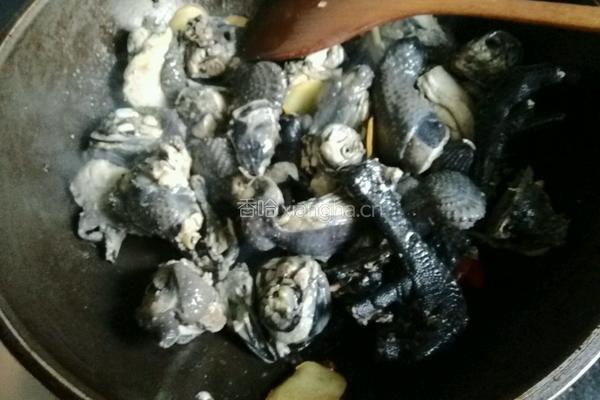 山药胡萝卜炖乌鸡的做法图解6