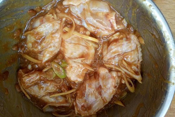 豆瓣酱蒸鸡翅（吉）的做法图解5