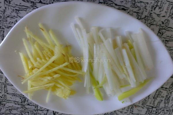 凉拌五彩丝的做法图解3