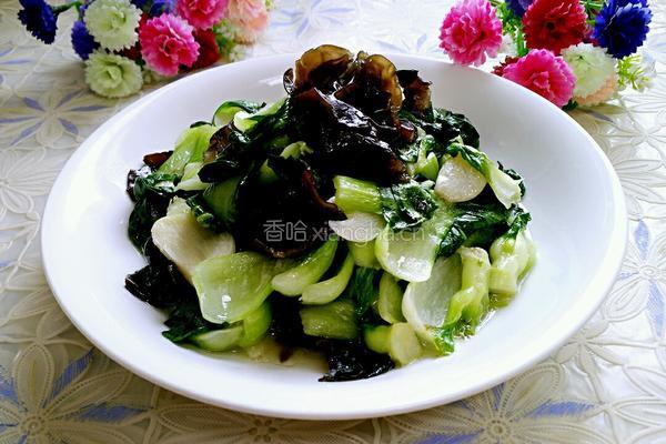 小白菜炒木耳的做法图解7