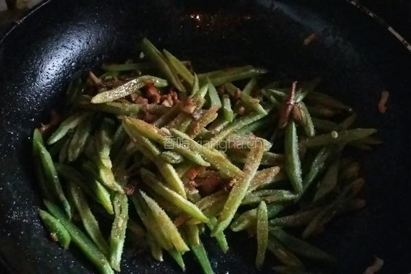 扁豆闷面的做法图解7