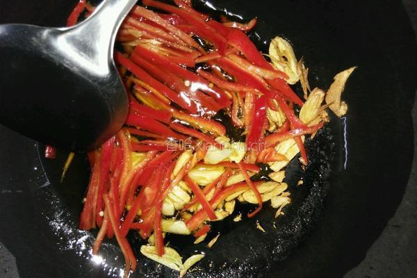 双椒炒牛肉的做法图解7