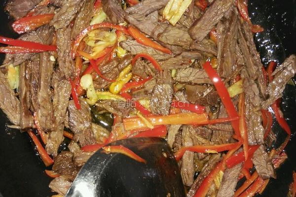 双椒炒牛肉的做法图解8