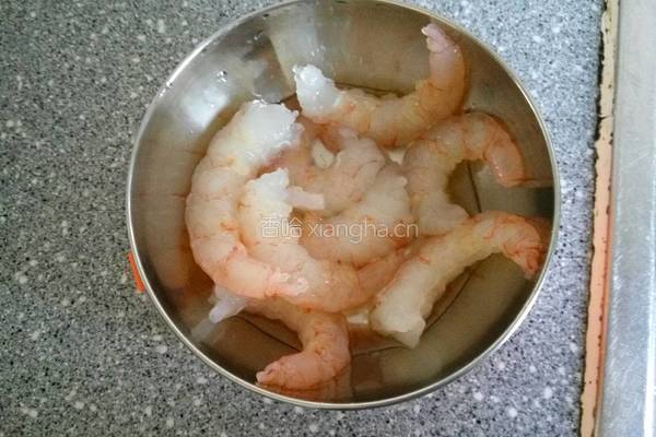 杂蔬番茄炒虾仁的做法图解2