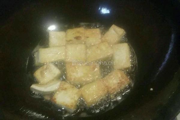 蒜香煎豆腐的做法图解2