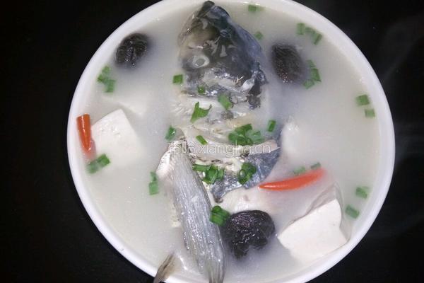 鱼头豆腐汤的做法图解7