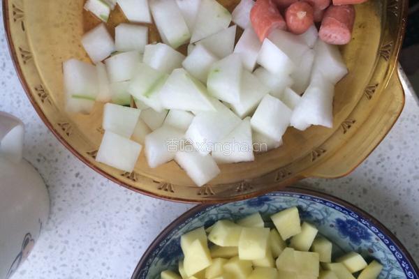 红烧土豆冬瓜块的做法图解1