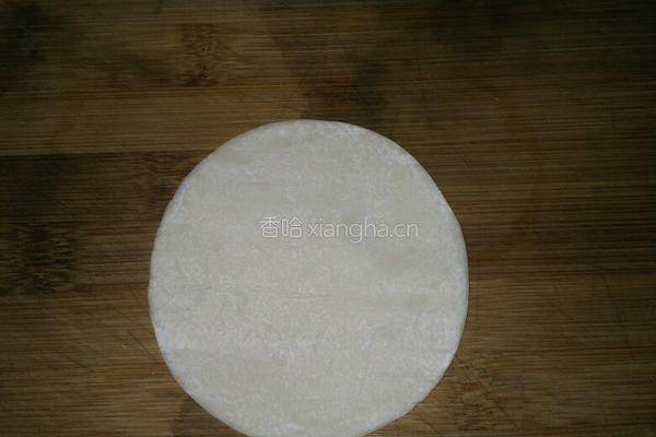 饺子皮葱香饼的做法图解2