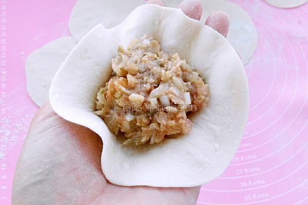 猪肉酸菜馅包子的做法图解18