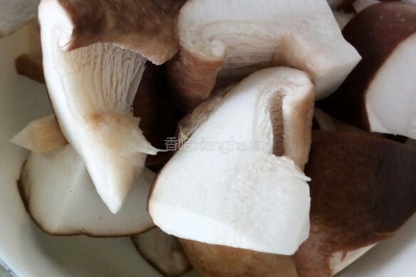 香菇小白菜的做法图解4