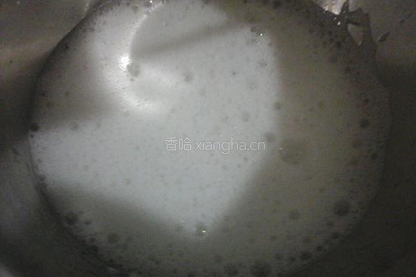 8寸戚风蛋糕的做法图解7