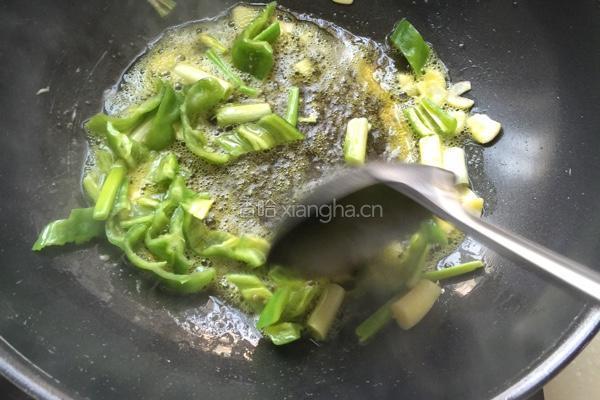爆炒牛肉粒的做法图解2