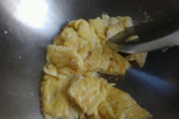 青椒炒鸡蛋的做法图解6