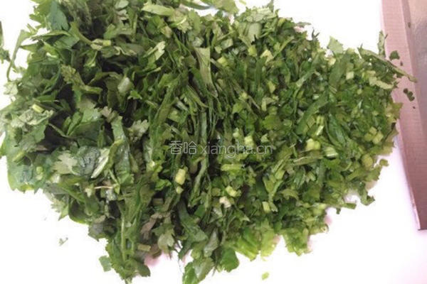 金汤香菜饺的做法图解4