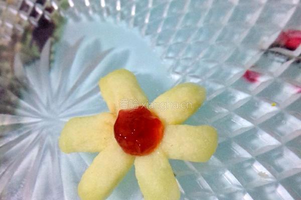 柠香草莓饼干（微波炉板）的做法图解2