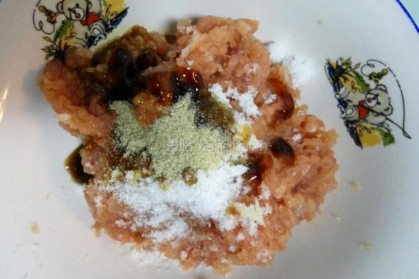 团团圆圆（生煎包）的做法图解3
