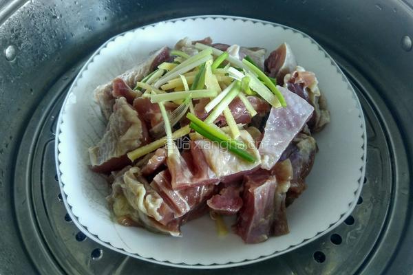 清蒸腊鸡腿的做法图解4
