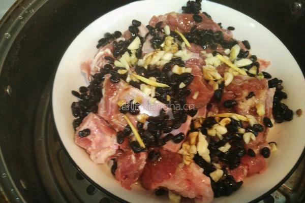豆豉蒜蓉蒸排骨的做法图解3