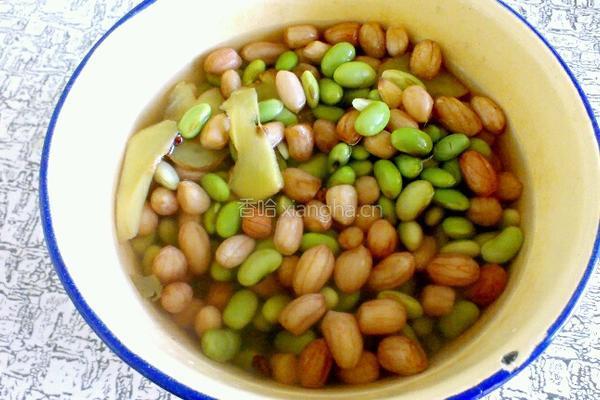 青豆花生米的做法图解5