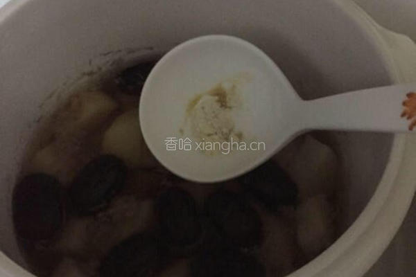 龙骨淮山汤的做法图解7
