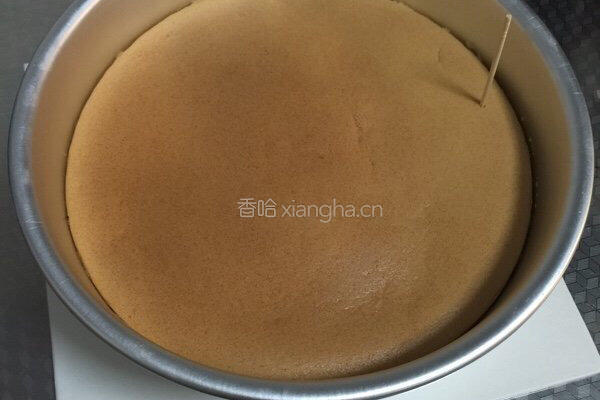 草莓(蓝莓)奶油戚风蛋糕(八寸)的做法图解13