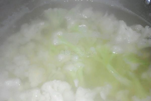 凉拌花菜的做法图解1