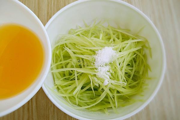 凉拌莴笋的做法图解6