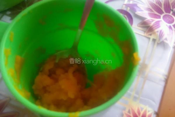 南瓜蜂蜜蛋糕卷的做法图解2