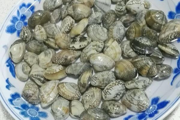 暴炒花甲的做法图解1