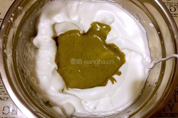 抹茶蛋糕卷的做法图解10