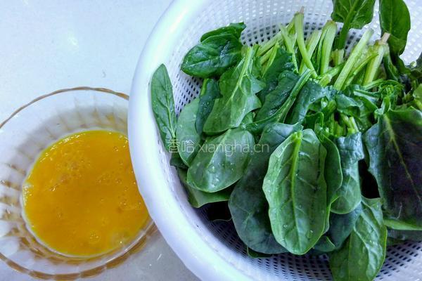 菠菜蛋花汤的做法图解2