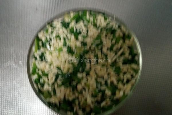 百干拌药芹的做法图解4