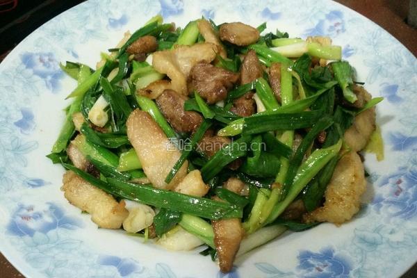 蒜苗炒肉的做法图解8