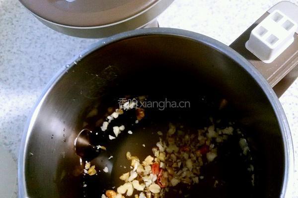 花生核桃米浆的做法图解2