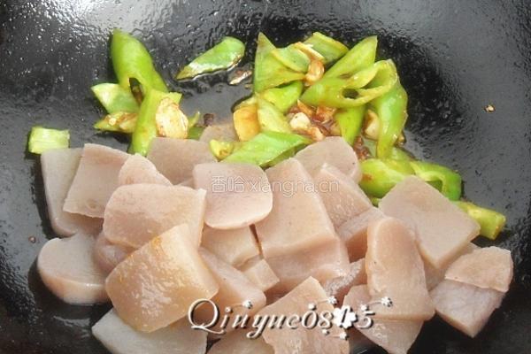 魔竽豆腐炒山药的做法图解7