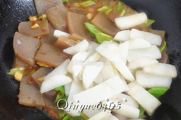 魔竽豆腐炒山药的做法图解8