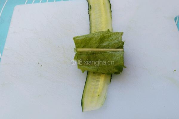 极品黄瓜菜卷的做法图解4
