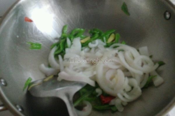 青椒洋葱炒肉丝的做法图解5